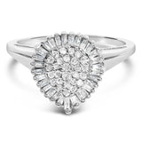 Anillo de cóctel de racimo pavé abovedado en forma de pera con halo y diamantes de 1/2 ct. p.t. en oro blanco de 10K