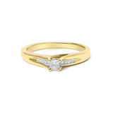 Anillo de compromiso con diamantes de talla princesa de 1/4 ct. p.t. en oro amarillo de 14K