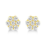 Aretes de botón de racimo floral con cierres de presión y diamantes redondos de 1/2 ct. p.t. en oro amarillo de 14K