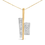 Collar con colgante de llave con diamantes baguette princesa de 1 7/8 ct. p.t. en oro amarillo y blanco de 18K