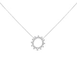 Collar con colgante de medallón de estrella radiante con diamantes de 3/4 ct. p.t. en plata de ley
