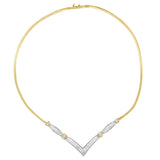 Collar en forma de V con diamantes redondos y talla princesa de 2 ct. p.t. en oro amarillo y blanco de 14K