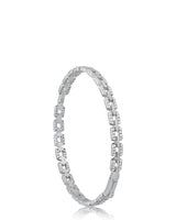 Brazalete rígido de eslabones con bisagra y zirconias cúbicas pavé en latón bañado en oro o en rodio