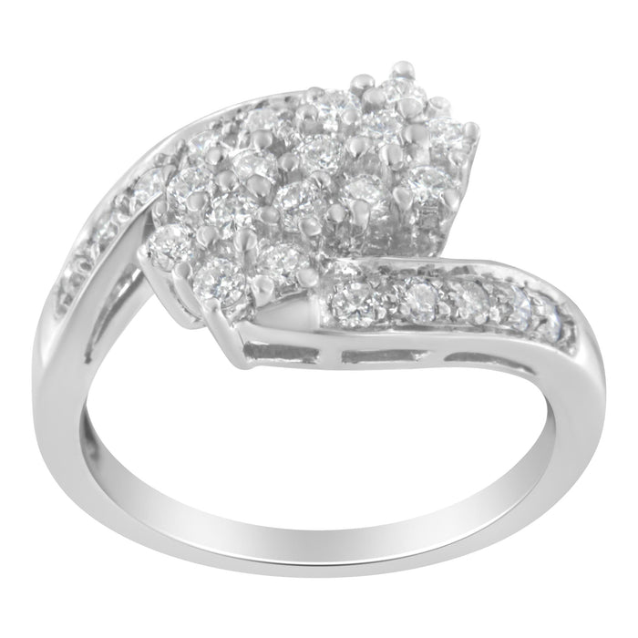 7/8 Ct. T.W. Diamond Cluster Ring Band in 14K White Gold, photo 2