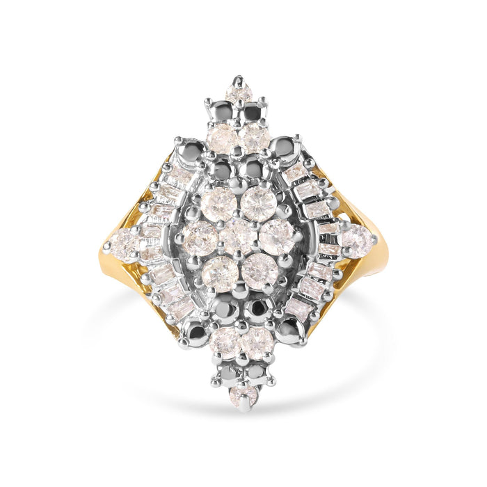 Anillo de racimo y halo en rombo con diamantes redondos y talla baguette de 1 ct. p.t. en oro amarillo de 10K, foto 1