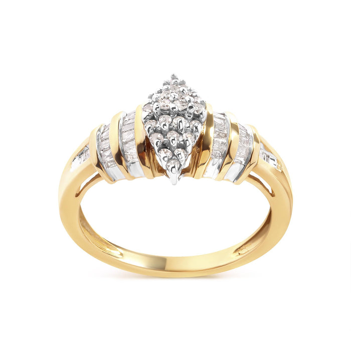 Anillo con cabeza de pera y brazo de varias hileras de canal con diamantes de 1/2 ct. p.t. en oro amarillo de 10K, foto 1