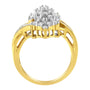 Anillo de racimo con diamantes redondos y talla baguette de 1 1/10 ct. p.t. en oro amarillo de 10K, foto 2