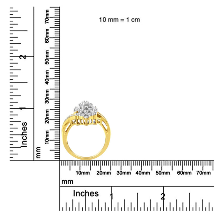 Anillo de racimo con diamantes redondos y talla baguette de 1 1/10 ct. p.t. en oro amarillo de 10K, foto 7