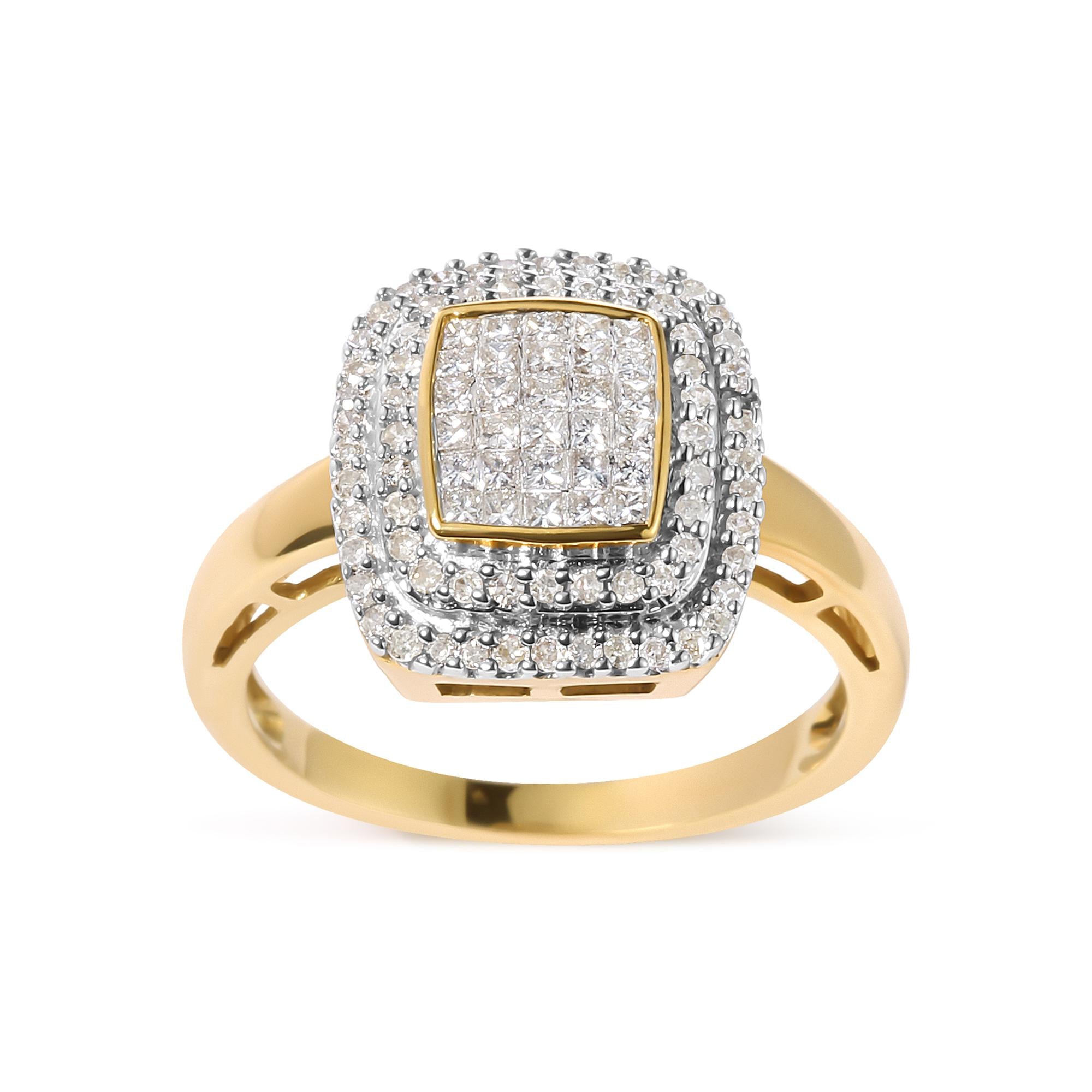 Anillo de cabeza en racimo y halo con diamantes redondos y de talla princesa de 1/2 ct. p.t. en oro amarillo de 10K, foto 1