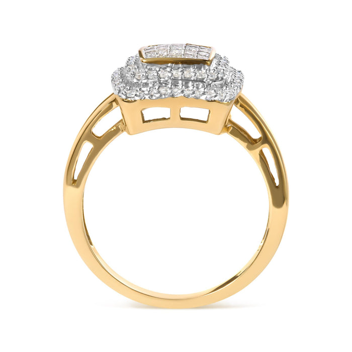 Anillo de cabeza en racimo y halo con diamantes redondos y de talla princesa de 1/2 ct. p.t. en oro amarillo de 10K, foto 2