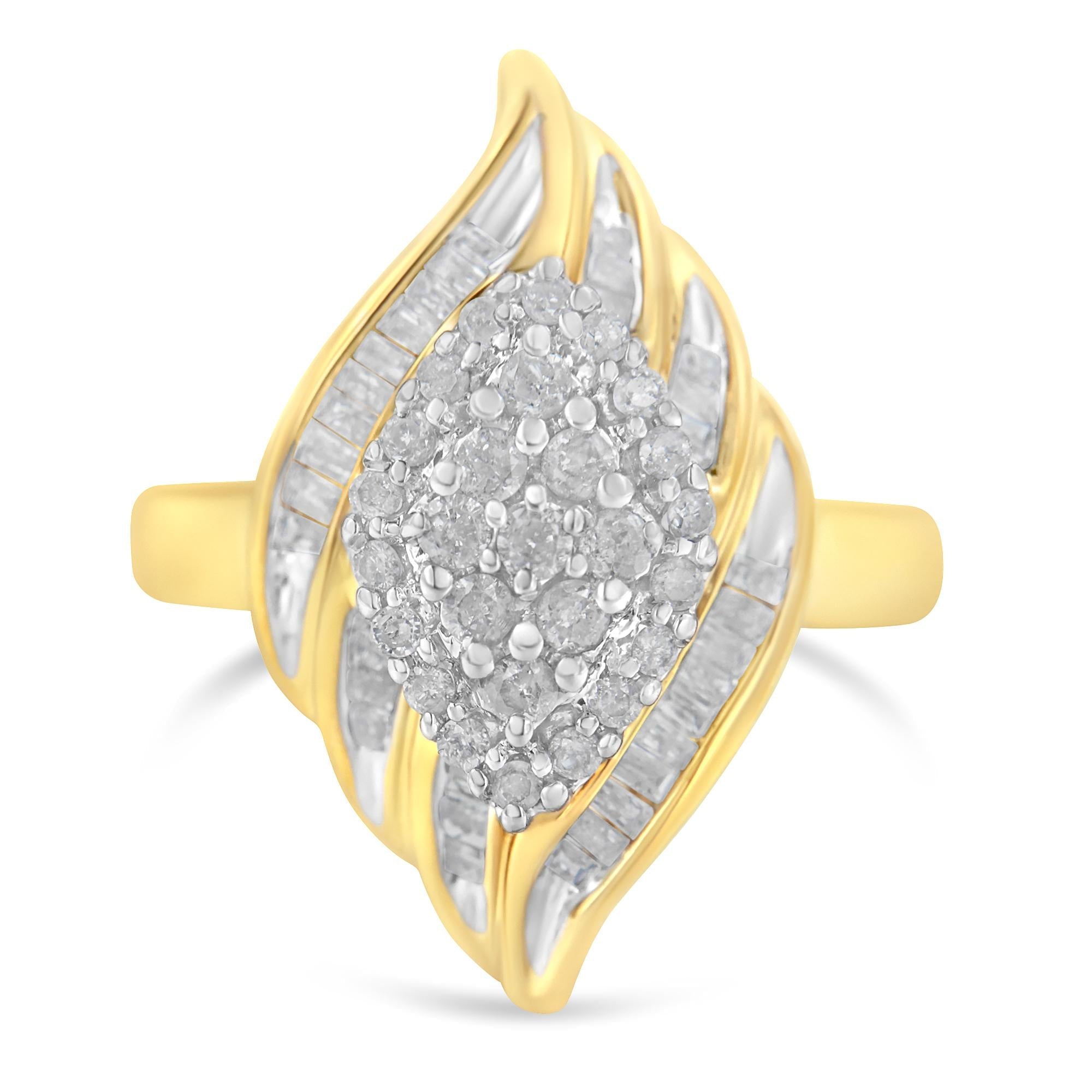 Anillo de cóctel con diamantes de 3/4 ct. p.t. en oro amarillo de 10K, color I-J, claridad I2-I3, foto 1