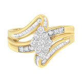 Anillo de cóctel de racimo con diamantes de 1/2 ct. p.t. en oro amarillo de 10K