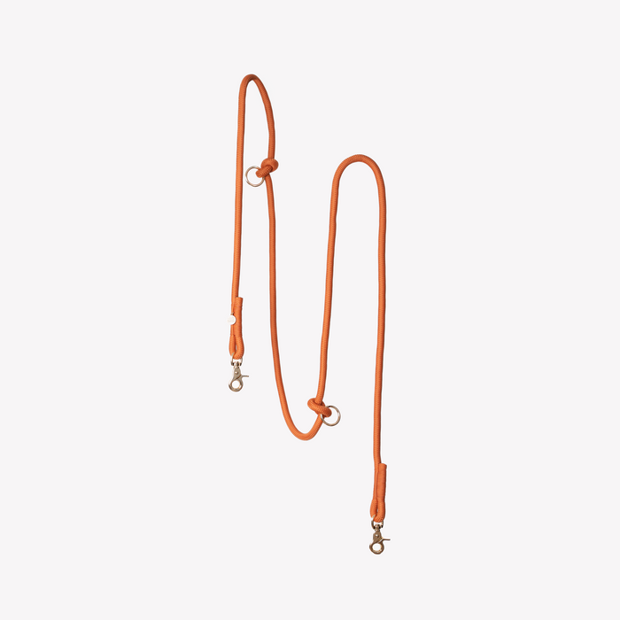 Terracotta hands-free braided leash at full length