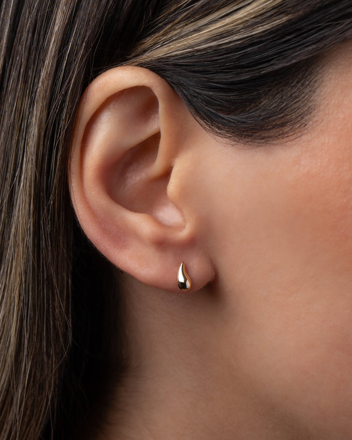 Aretes de botón de gota mini en oro de 14K, foto 2