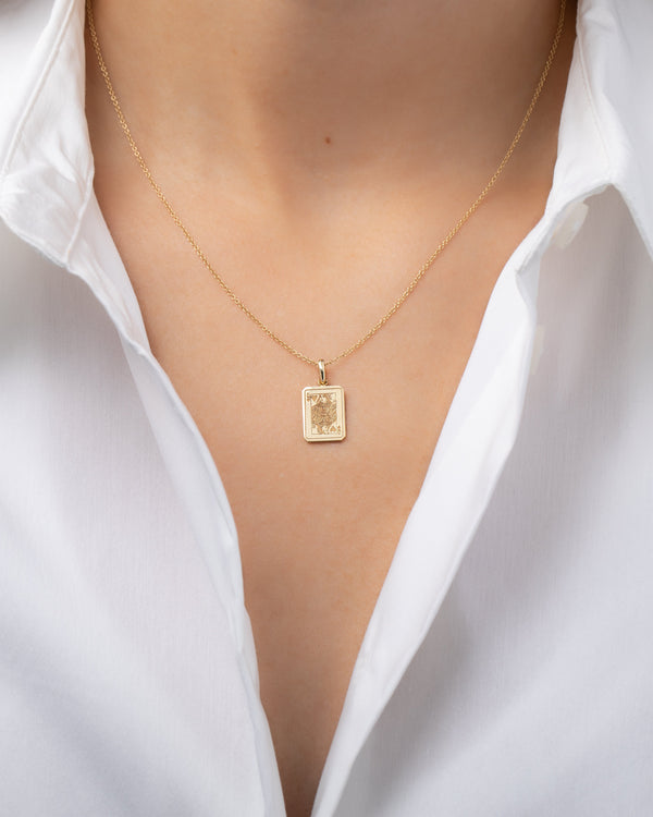 14K Gold Queen of Hearts Necklace, photo 2