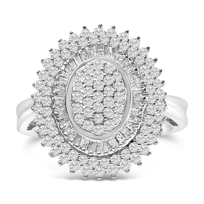 Anillo de cóctel de halo ovalado con diamantes de 2 ct. p.t. en plata de ley, foto 1