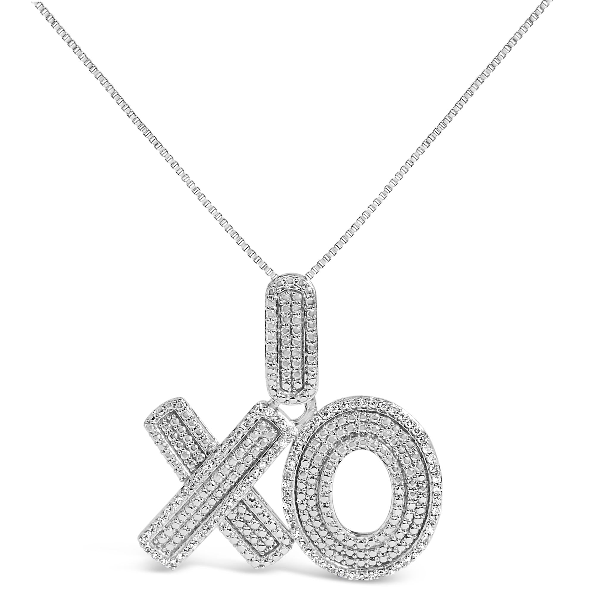 Collar con colgante XO pavé con diamantes de 1/4 ct. p.t. en plata de ley, foto 1