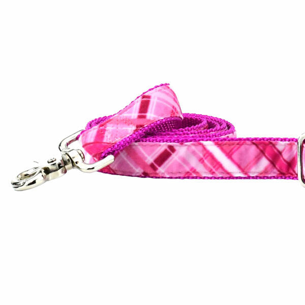 Very Pink Plaid Velvet Dog Leash, photo 1