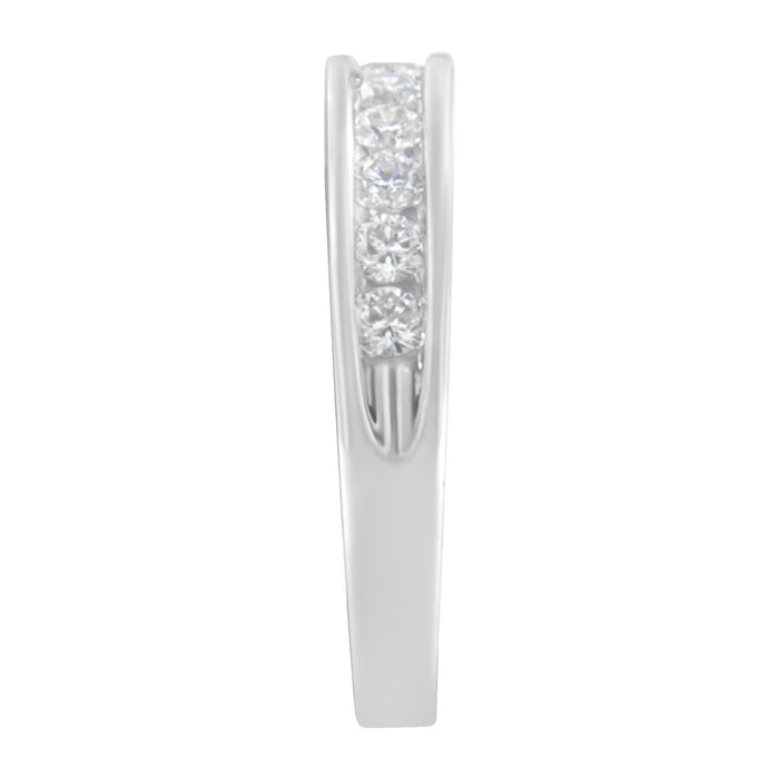 Anillo con diamantes talla redonda de 1/2 ct. p.t. en oro blanco de 18K, foto 6