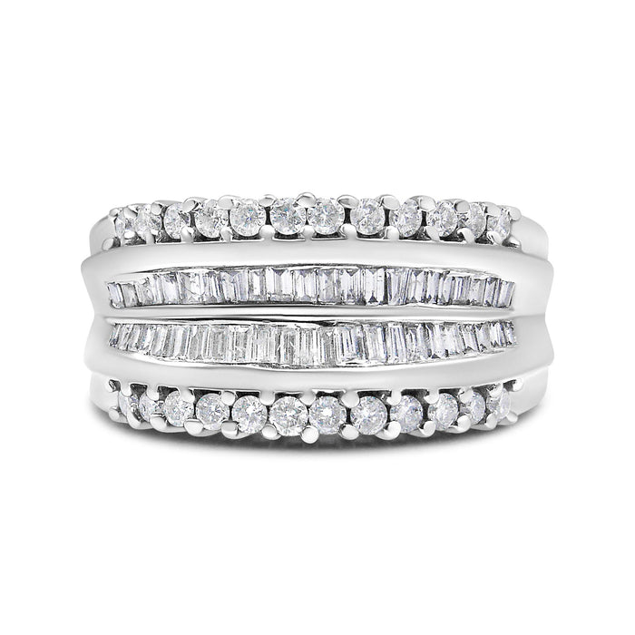 Anillo de banda moderno con diamantes redondos y talla baguette de 1 ct. p.t. en oro blanco de 14K, foto 1