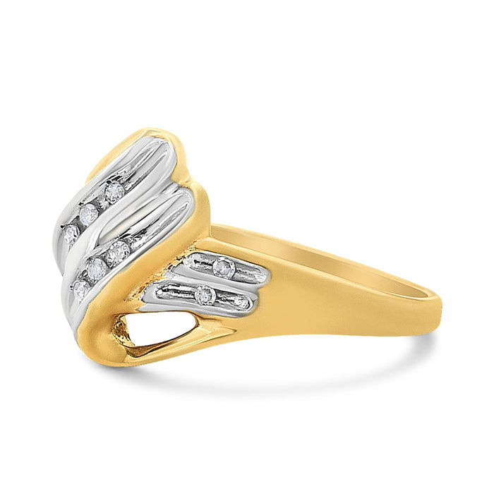 Anillo bypass con diamantes talla redonda de 1/15 ct. p.t. en oro amarillo y blanco de 10K, foto 4