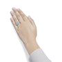 Anillo de banda de cóctel con diamantes de 1 3/4 ct. p.t. en oro blanco de 14K, foto 3