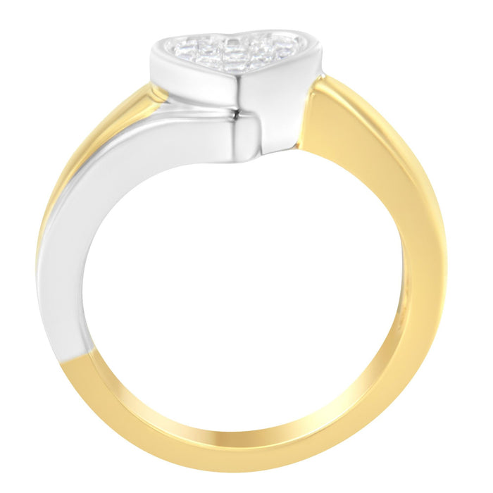 Anillo de promesa de corazón con diamantes talla princesa de 1/4 ct. p.t. en oro de dos tonos de 14K, foto 2