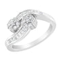 Anillo bypass con diamantes redondos y baguette de 1/2 ct. p.t. en oro blanco de 14K, color H-I, claridad I1-I2, foto 1