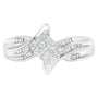 Anillo de cóctel estilo cruzado con diamantes talla princesa y baguette de 1/3 ct. p.t. en oro blanco de 10K, foto 4