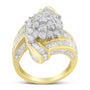 Anillo de racimo cruzado con diamantes redondos y baguette de 3 ct. p.t. en oro amarillo de 10K, color I-J, claridad I1-I2, foto 4