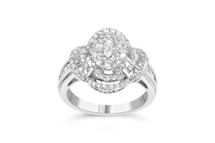 Anillo de cóctel de racimo floral cuadrifolio con diamantes redondos y baguette de 1 ct. p.t. en oro blanco de 14K, color H-I, claridad SI2-I1, foto 5