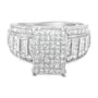 Anillo de racimo rectangular con diamantes de talla mixta de 2 ct. p.t. y banda de barra y canal en oro blanco de 14K, foto 5