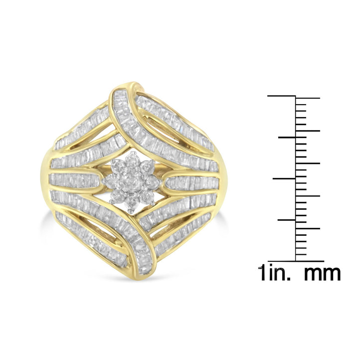 Anillo de cóctel flor y helecho con diamantes de 1 1/8 ct. p.t. en plata de ley con baño flash de oro amarillo de 10K, foto 7