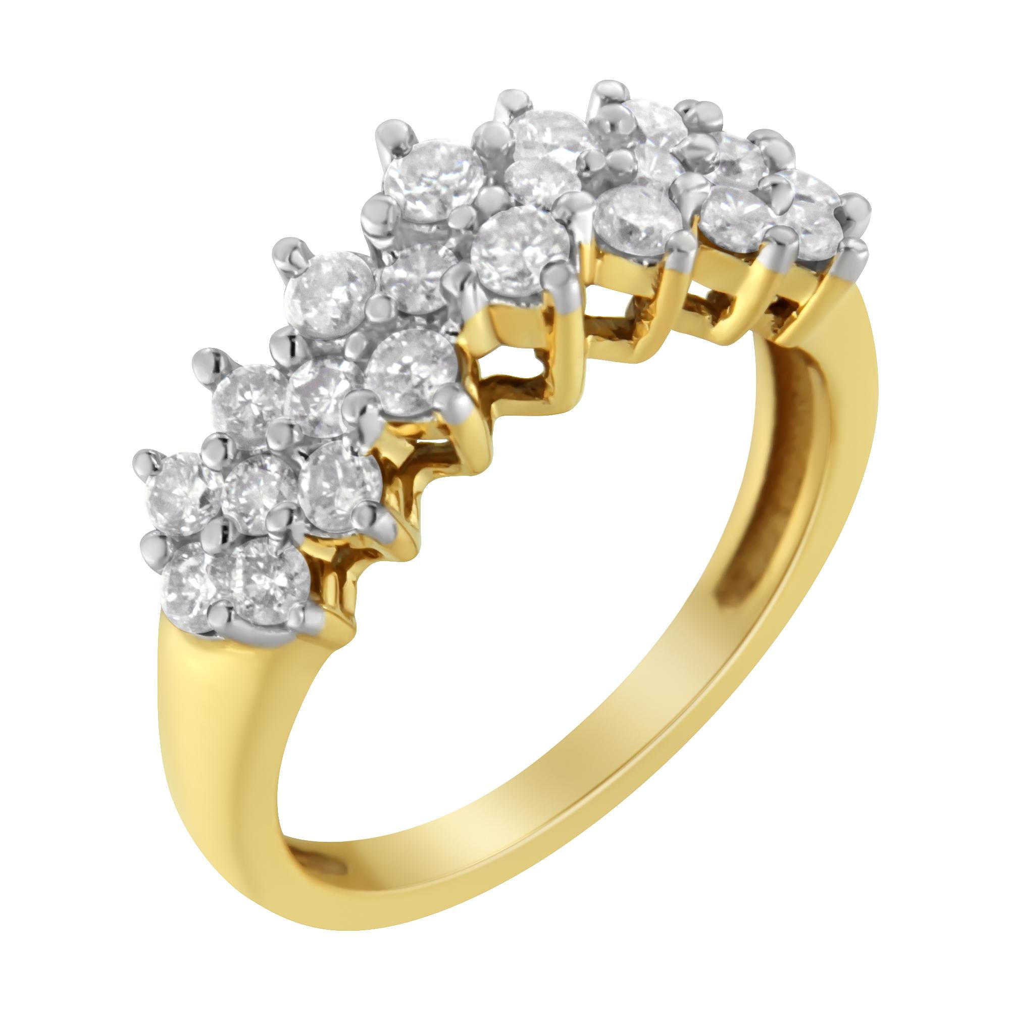 Anillo con diamantes redondos de 1 ct. p.t. en oro amarillo de 10K, color J-K, claridad I1-I2, foto 1