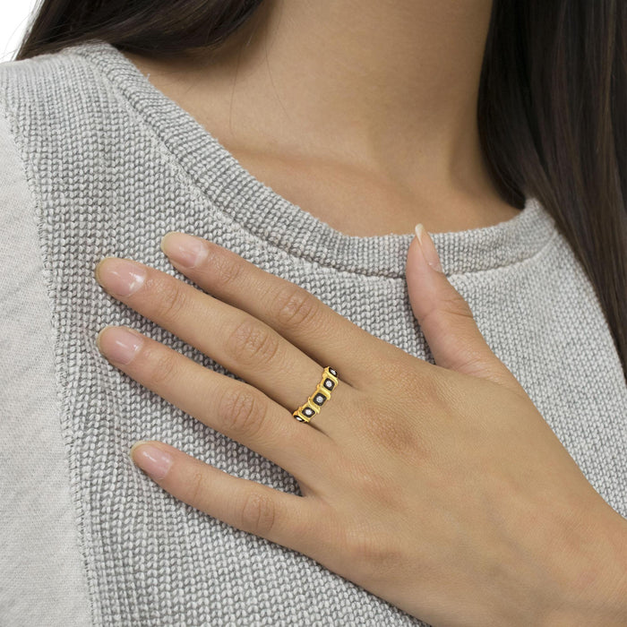 Anillo de banda Miracle-Set con 5 diamantes de 1/4 ct. p.t. en plata de ley con baño flash de oro amarillo de 10K, color J-K, claridad I2-I3, foto 3