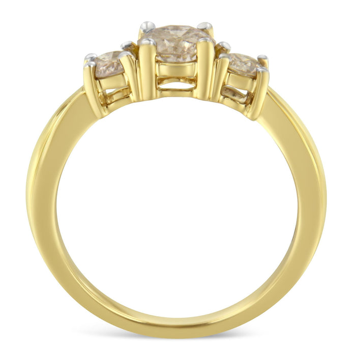 Anillo de banda de tres piedras con diamantes de 1 ct. p.t. en oro amarillo de 10K, color J-K, claridad I2-I3, foto 2
