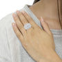 Anillo de racimo con diamantes redondos y baguette de 2 ct. p.t. en plata de ley, foto 3
