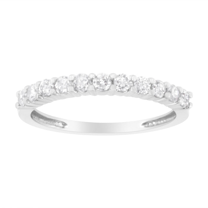 Anillo estilo banda acanalada de garras con diamantes certificados por IGI de 1/2 ct. p.t. en oro blanco de 10K, foto 1