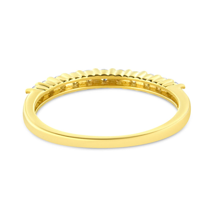 Anillo estilo banda acanalada de garras con diamantes certificados por IGI de 1/4 ct. p.t. en oro amarillo de 10K, foto 4