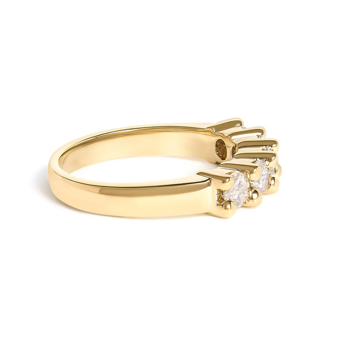 Anillo de banda de garras compartidas con 5 diamantes de 1 ct. p.t. en plata de ley bañada en oro amarillo de 14K, foto 2