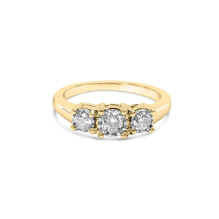 Anillo Miracle-Set de tres piedras con placa ilusión y diamantes redondos de 1/2 ct. p.t. en oro amarillo de 10K, foto 1