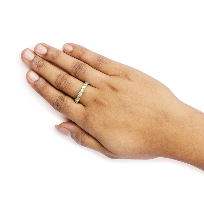 Anillo de eternidad con diamantes blancos y amarillos cultivados en laboratorio de 3 ct. p.t. en oro blanco de 14K, foto 3