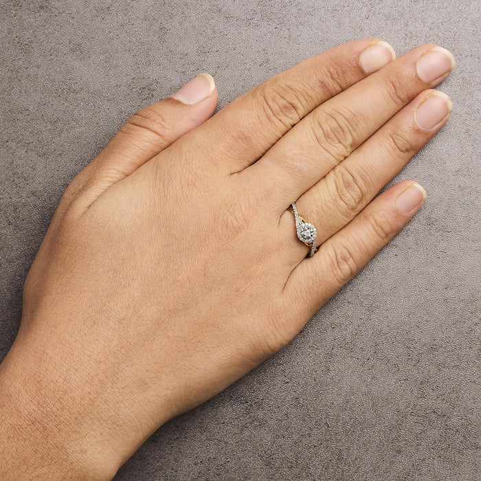 Anillo de promesa bypass y halo con diamantes de 1/4 ct. p.t. en plata de ley bañada en oro amarillo de 14K, foto 3