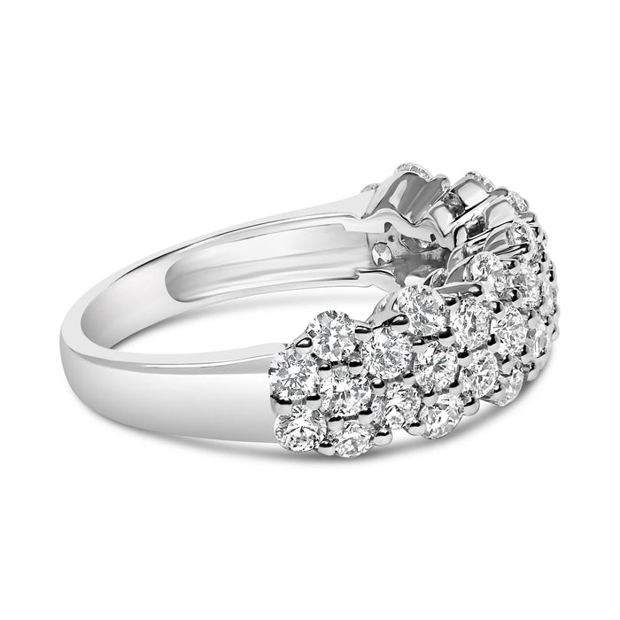 Anillo de banda con diamantes dispersos cultivados en laboratorio de 2 ct. p.t. en plata de ley, foto 2