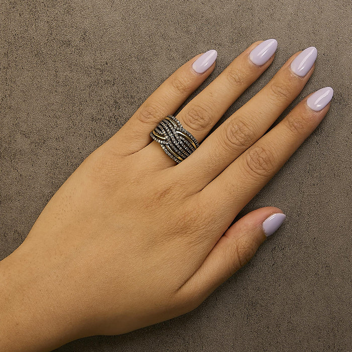 Anillo cruzado de varias hileras con diamantes champán de 1 ct. p.t. en plata de ley bañada en oro amarillo de 10K, foto 3
