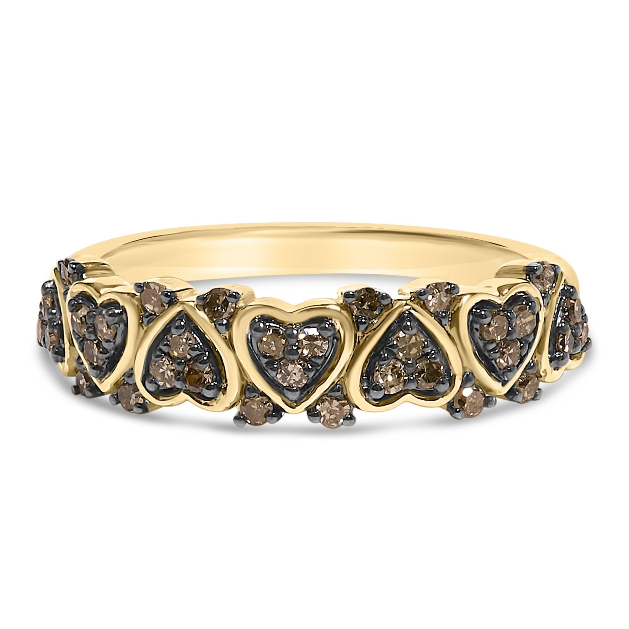 Anillo de banda con diamantes naturales de 1/3 ct. p.t. en plata de ley bañada en oro amarillo de 10K, foto 1