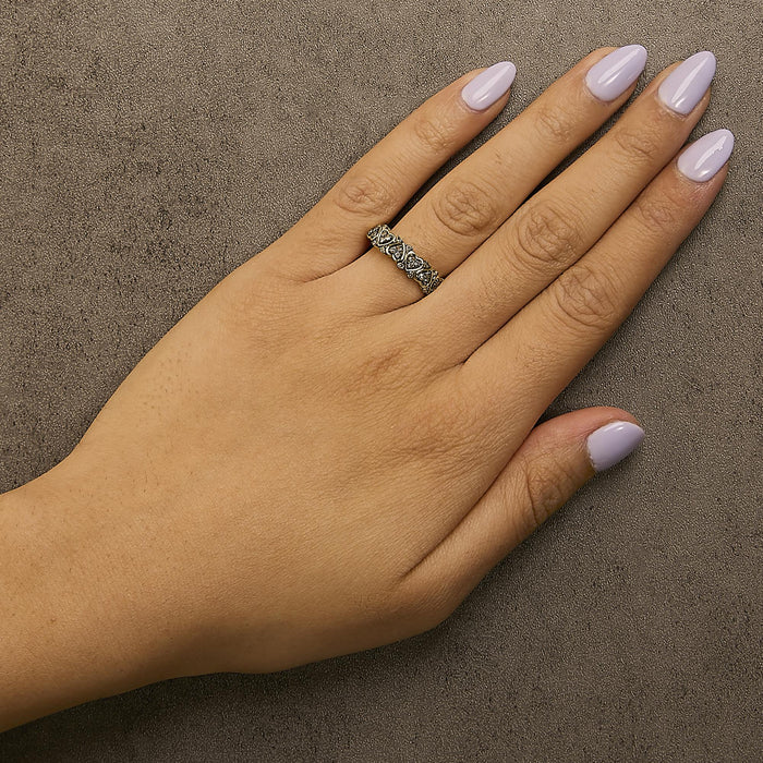 Anillo de banda con diamantes naturales de 1/3 ct. p.t. en plata de ley bañada en oro amarillo de 10K, foto 3