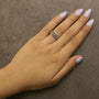 Anillo de banda de enrejado con diamantes champán de 3/8 ct. p.t. en plata de ley bañada en oro amarillo de 10K, foto 3
