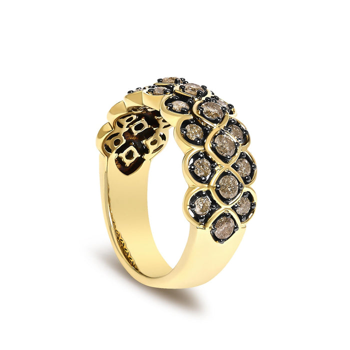 Anillo de banda con motivo festoneado y diamantes marrones de 1 ct. p.t. en plata de ley bañada en oro amarillo de 10K, foto 5