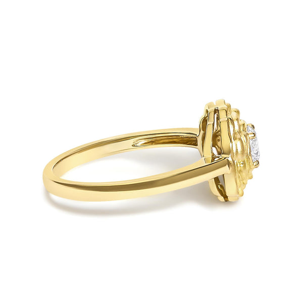 Anillo solitario con diamante cultivado en laboratorio de 1/3 ct. p.t. en plata de ley bañada en oro amarillo de 14K, foto 2